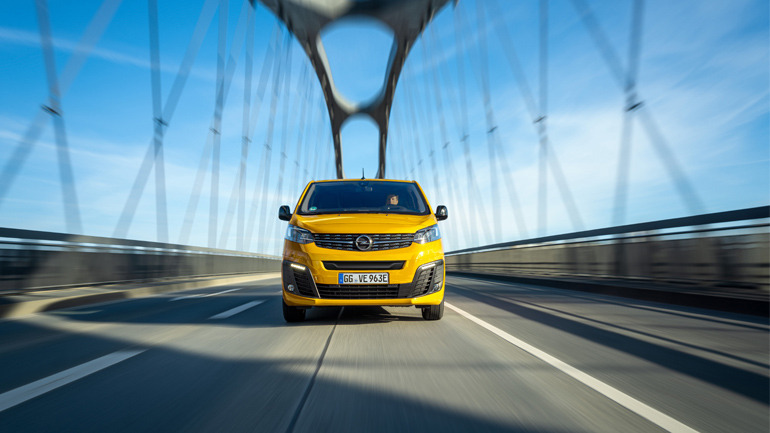 Το επαγγελματικό van της Opel που δεν καίει ούτε λίτρο καυσίμου